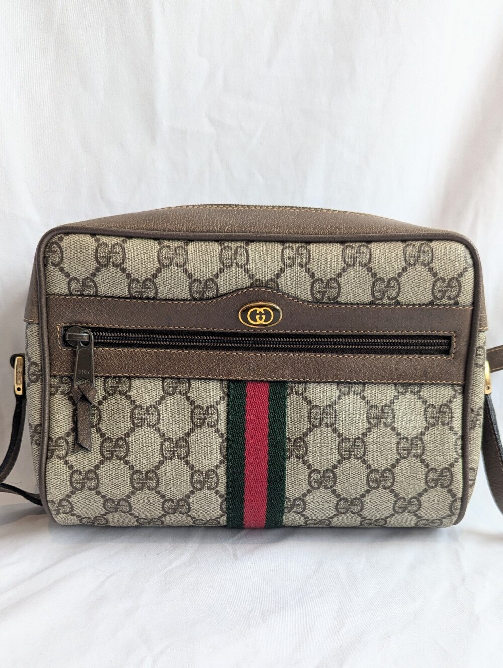 Vintage Gucci GG Supreme Ophidia Crossbody Bag